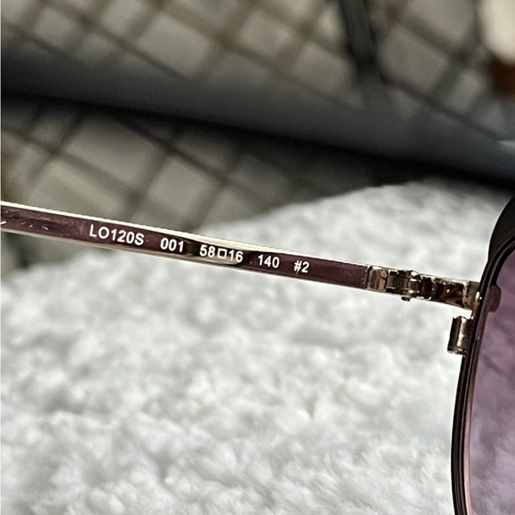 ⭐️ Longchamp Cat Eyes Sunglasses ~New with tag - Picture 4 of 5